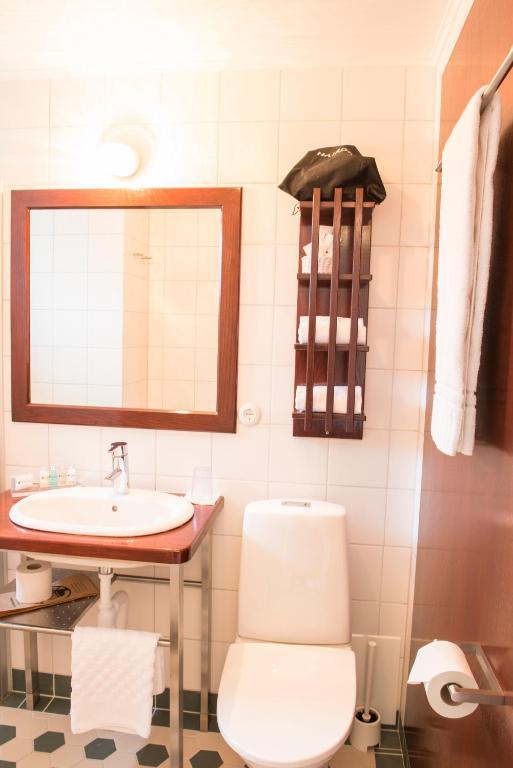 Hotell 32 Rum&kök 3*
